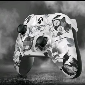 Xbox Series X/S PC Storm Breaker Core Wireless Controller in Black and Gray Camo